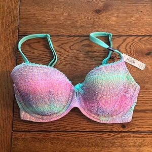 Victoria’s Secret bra